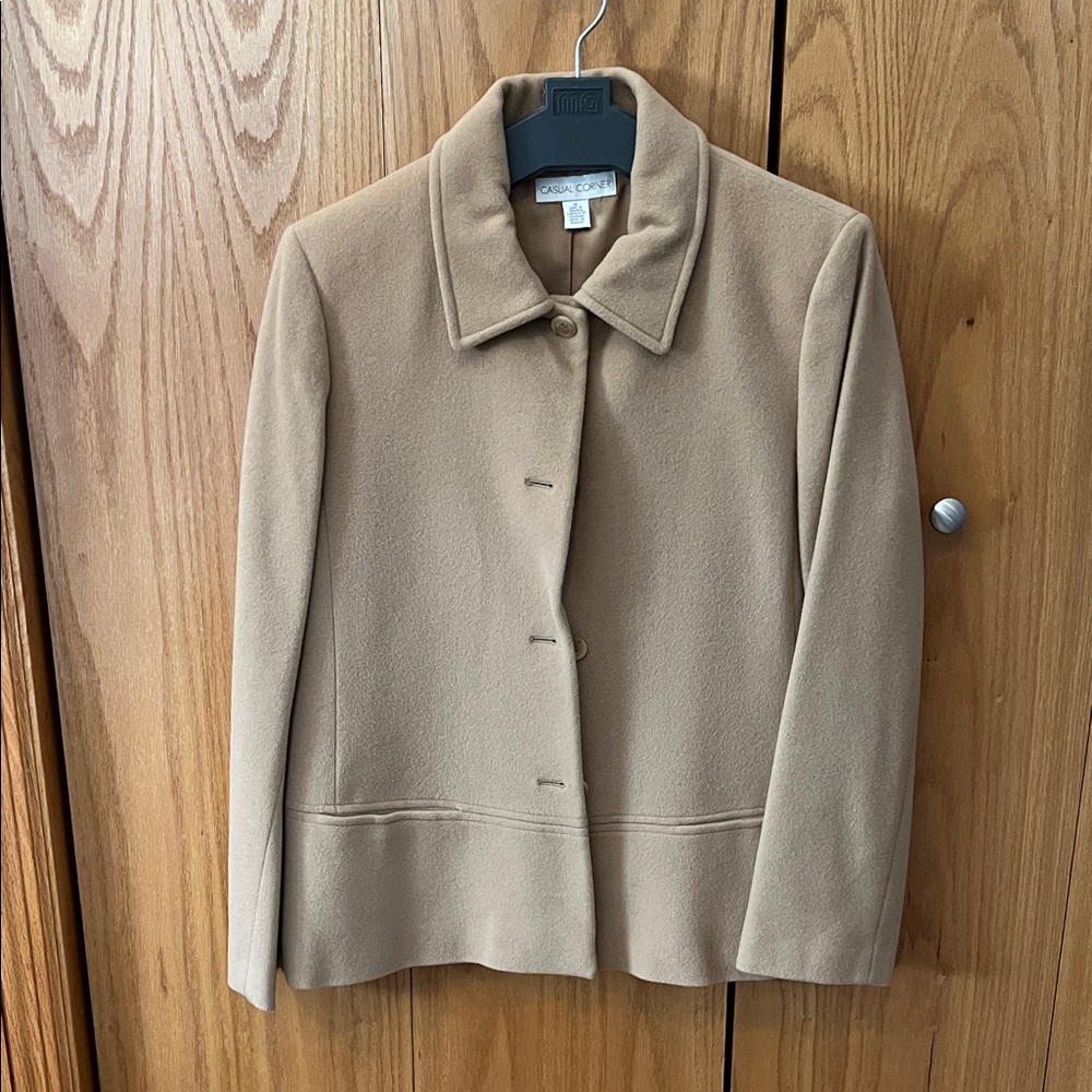 Casual Corner Women's Tan Blazer